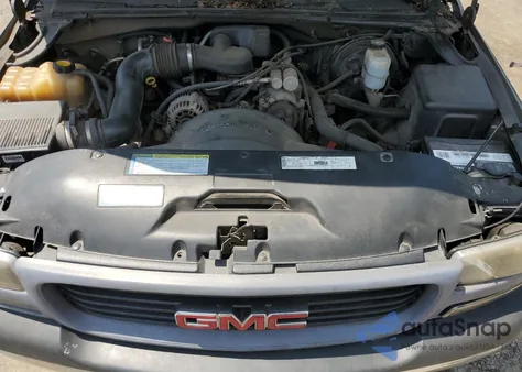 2001 GMC New Sierra C1500 z USA, uszkodzony, nr VIN 1GTEC14W21Z187496